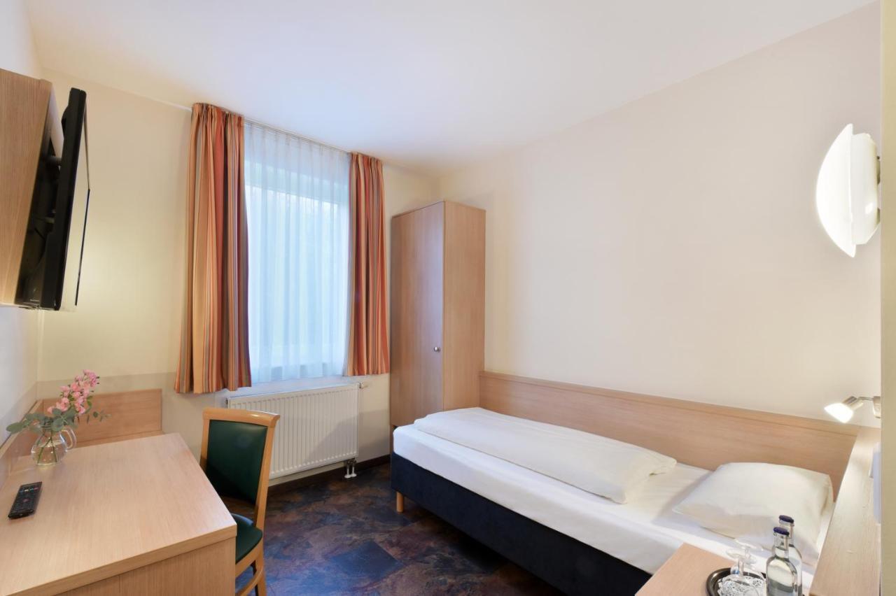 Meinhotel Hamburg Bagian luar foto