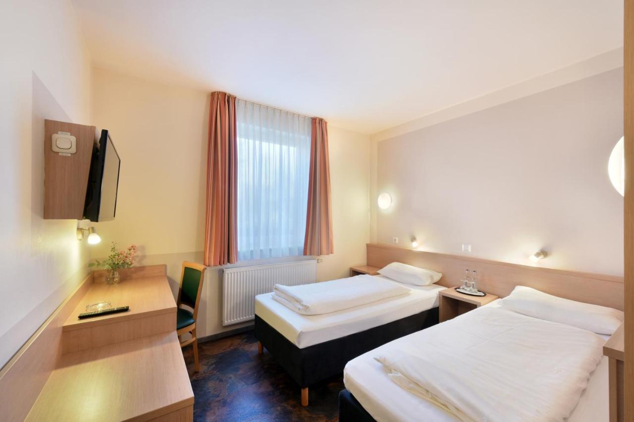 Meinhotel Hamburg Bagian luar foto
